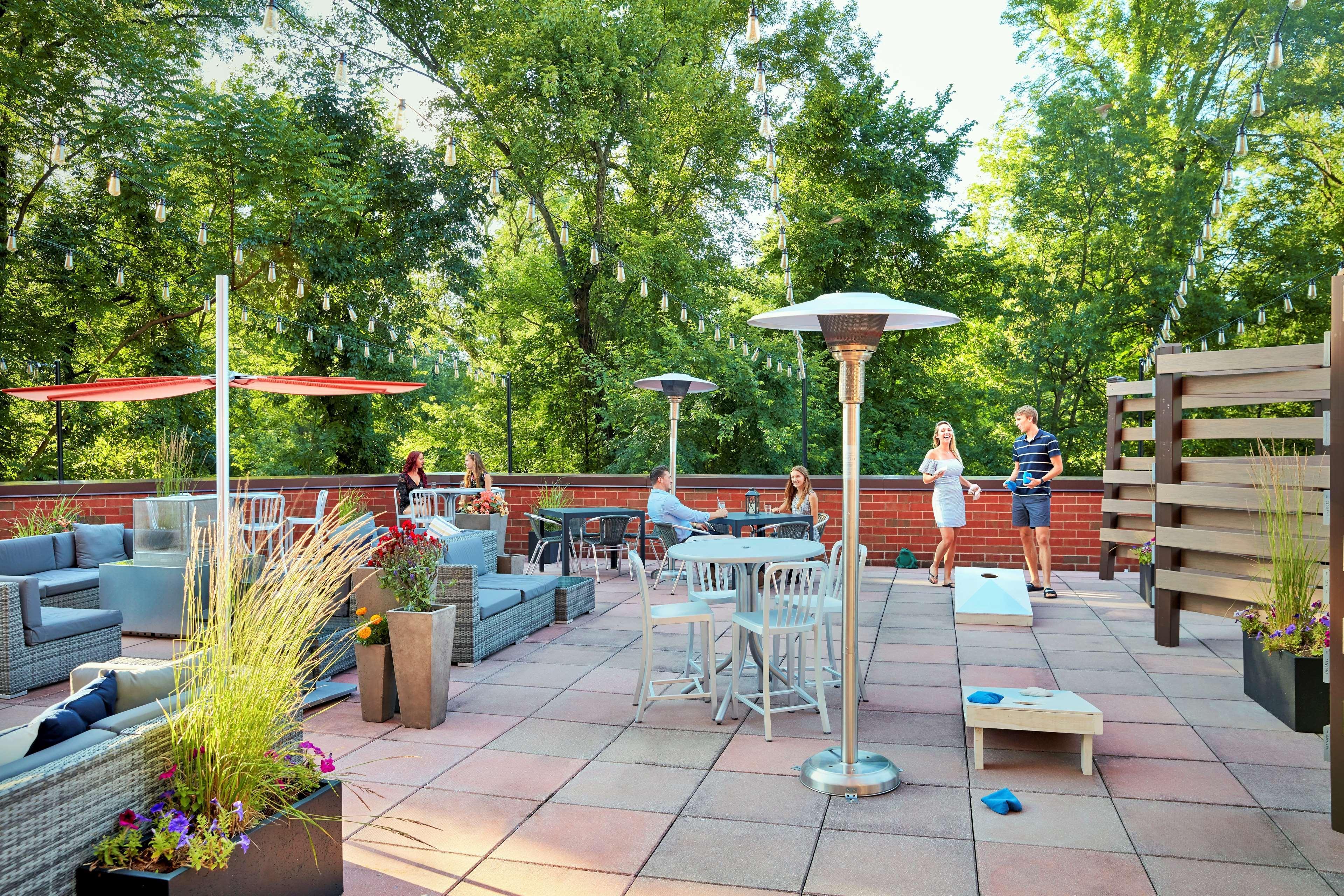 Hilton Short Hills Hotel Екстериор снимка
