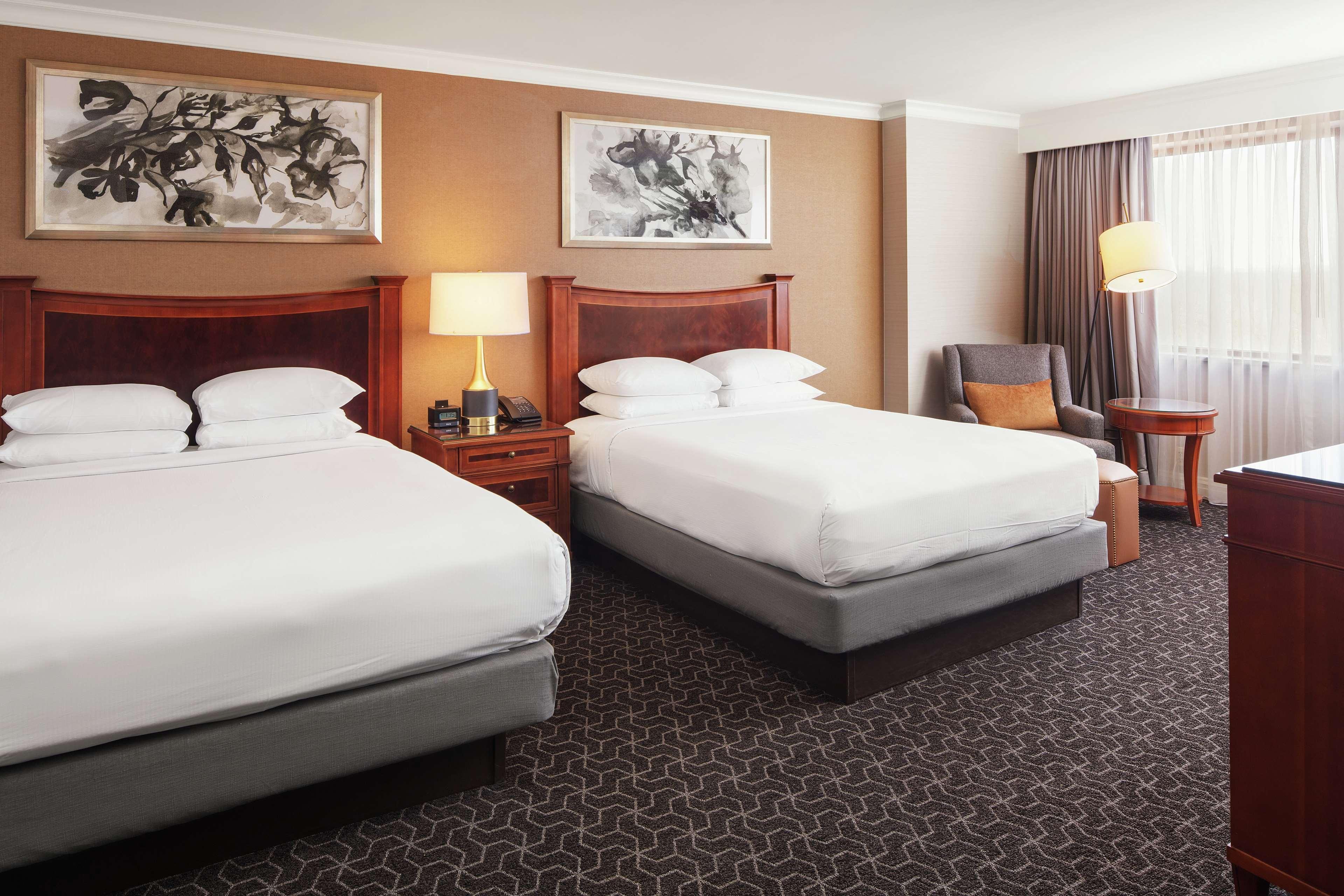 Hilton Short Hills Hotel Екстериор снимка