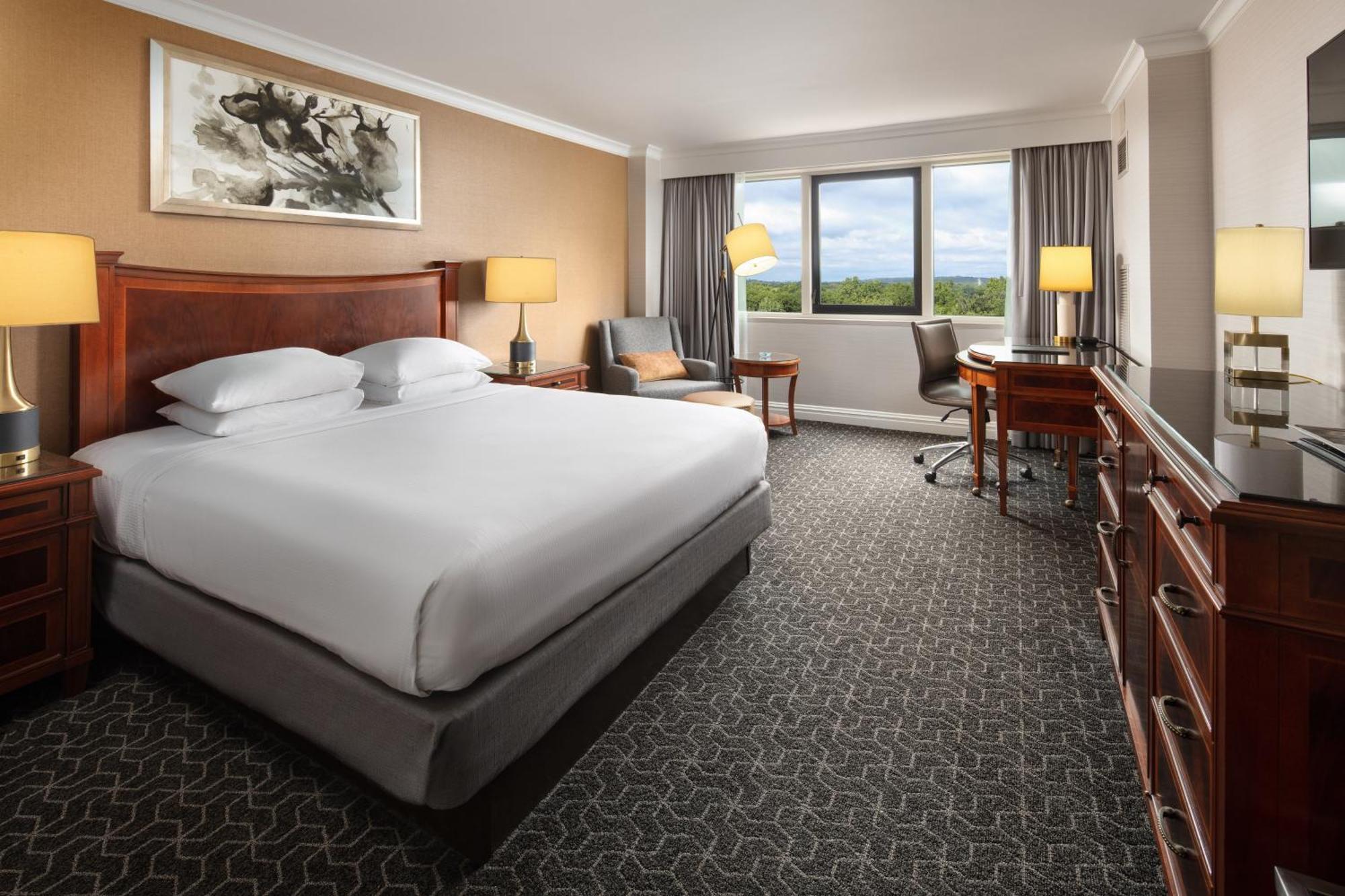 Hilton Short Hills Hotel Екстериор снимка